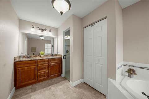 Tiny photo for 16376 SE 81st Court, Summerfield, FL 34491 (MLS # OM729500)
