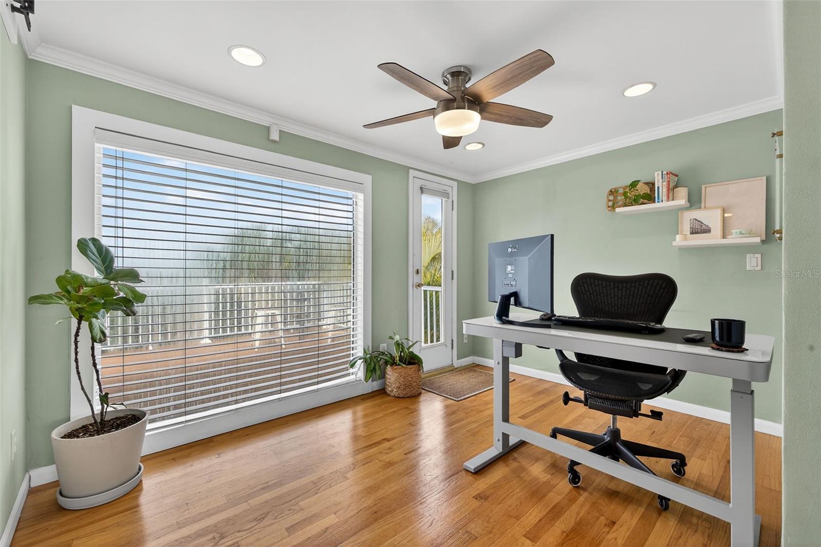 BAY CREST PARK UNIT NO 12 - Residential