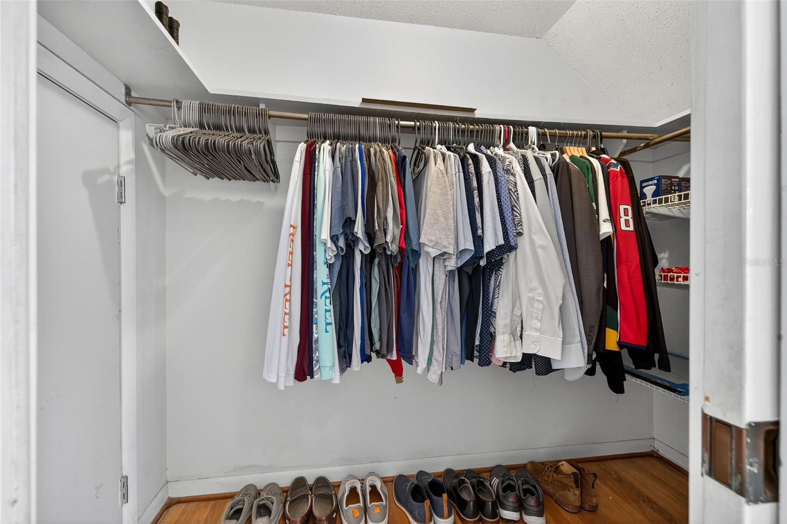 BAY CREST PARK UNIT NO 12 - Residential