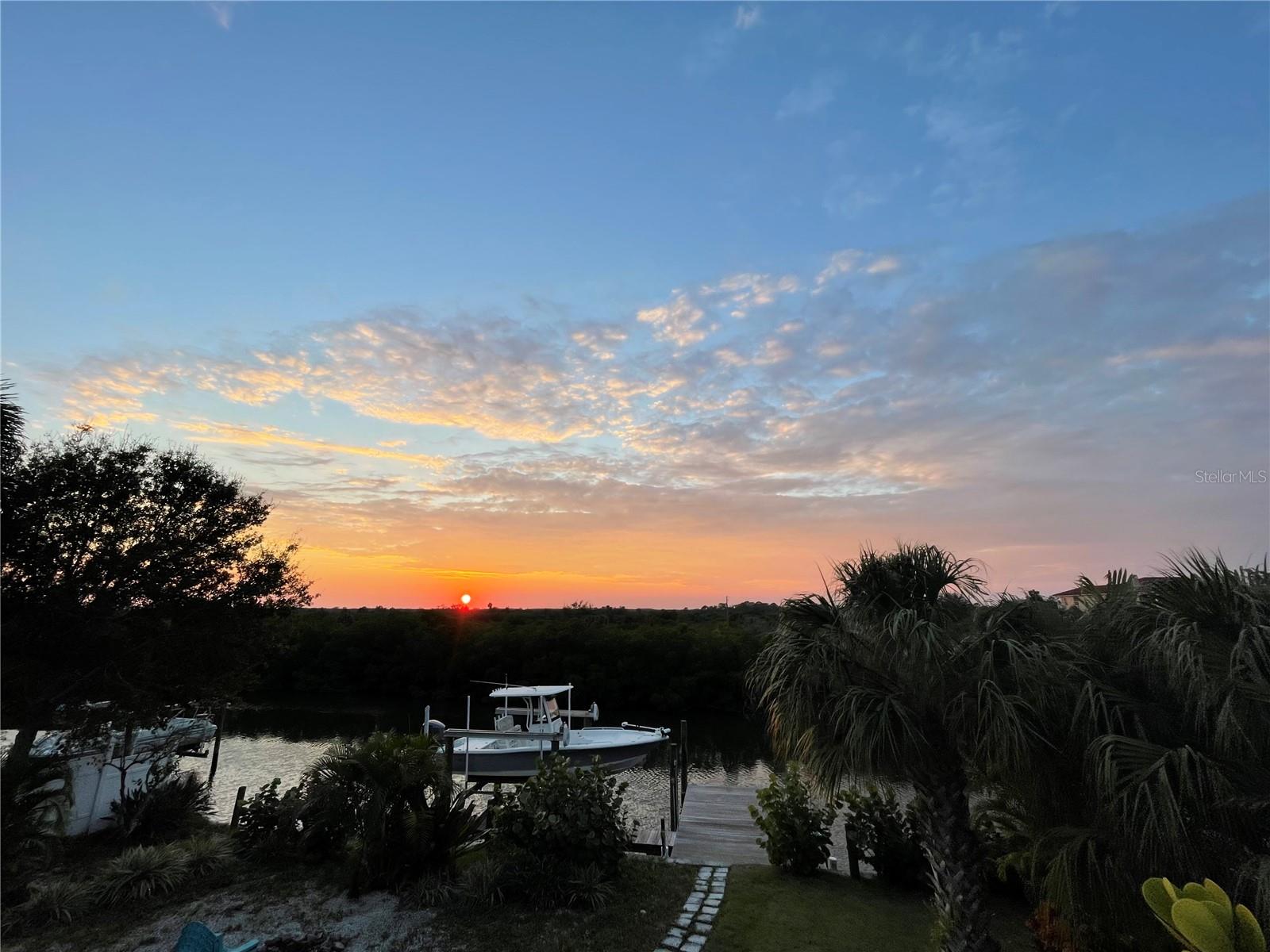 BAY CREST PARK UNIT NO 12 - Residential