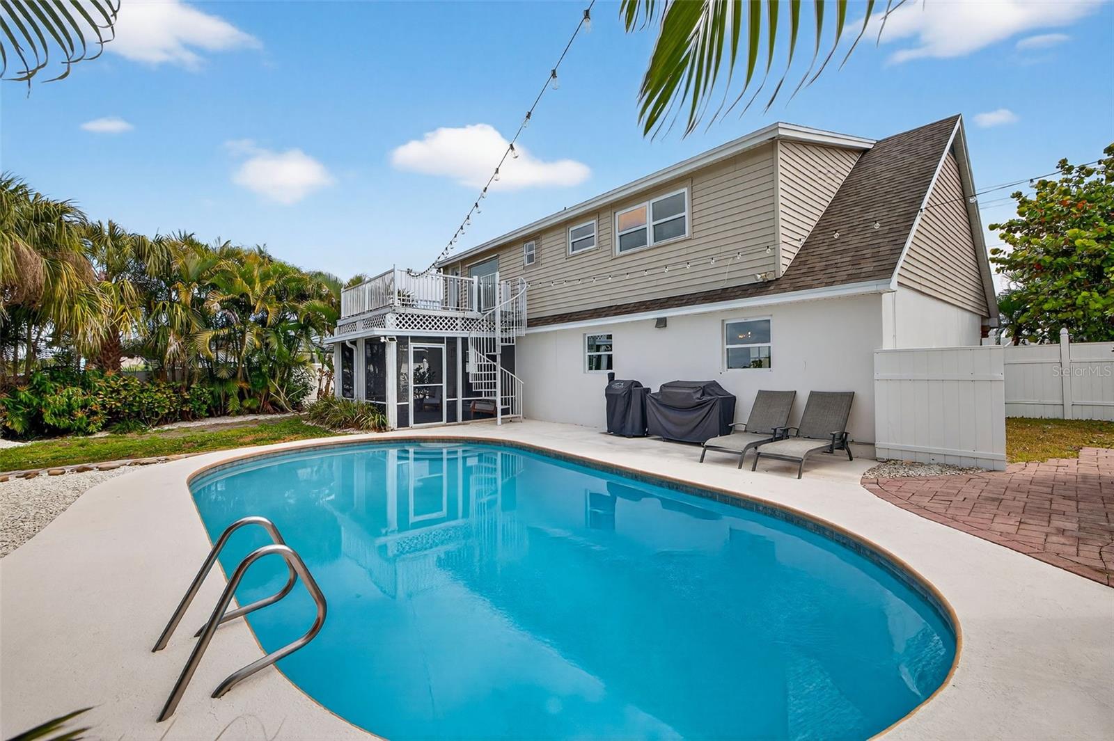 BAY CREST PARK UNIT NO 12 - Residential