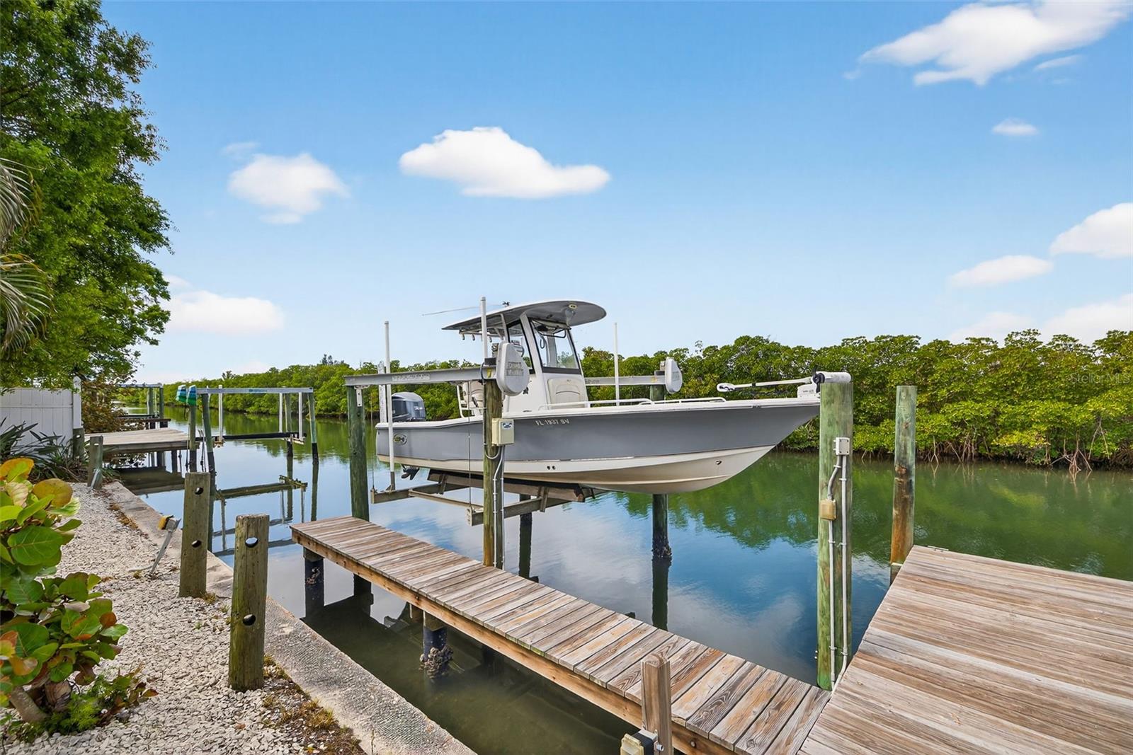 BAY CREST PARK UNIT NO 12 - Residential