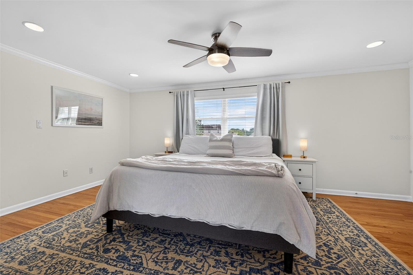 BAY CREST PARK UNIT NO 12 - Residential