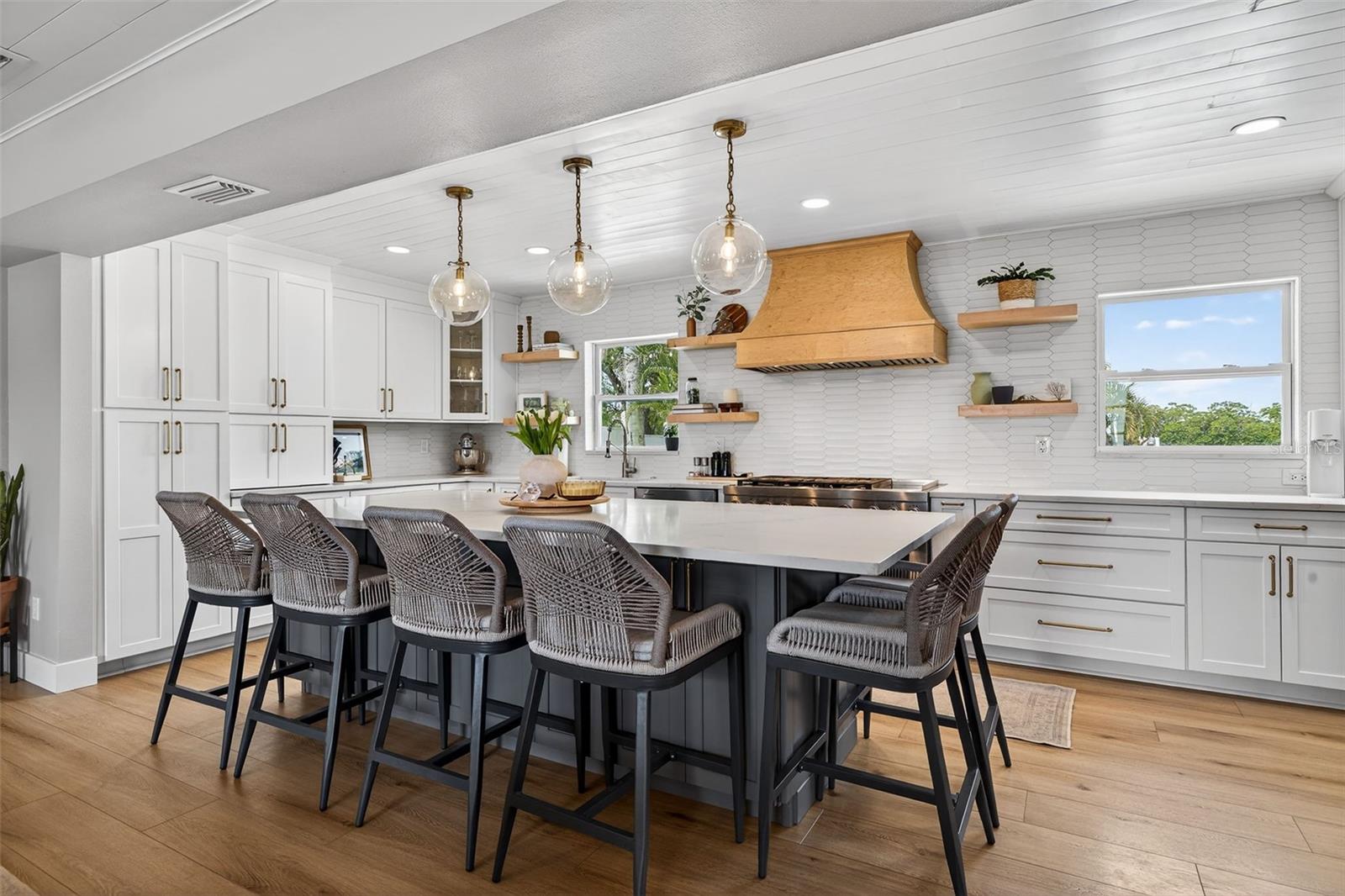 BAY CREST PARK UNIT NO 12 - Residential