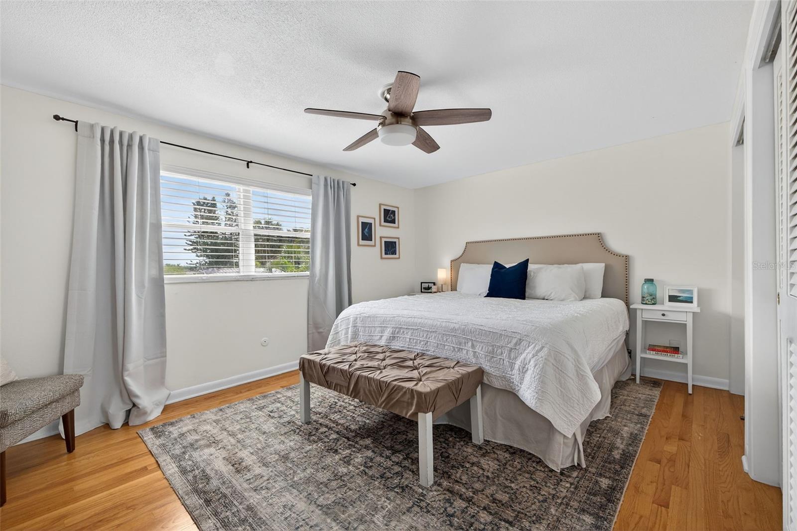 BAY CREST PARK UNIT NO 12 - Residential