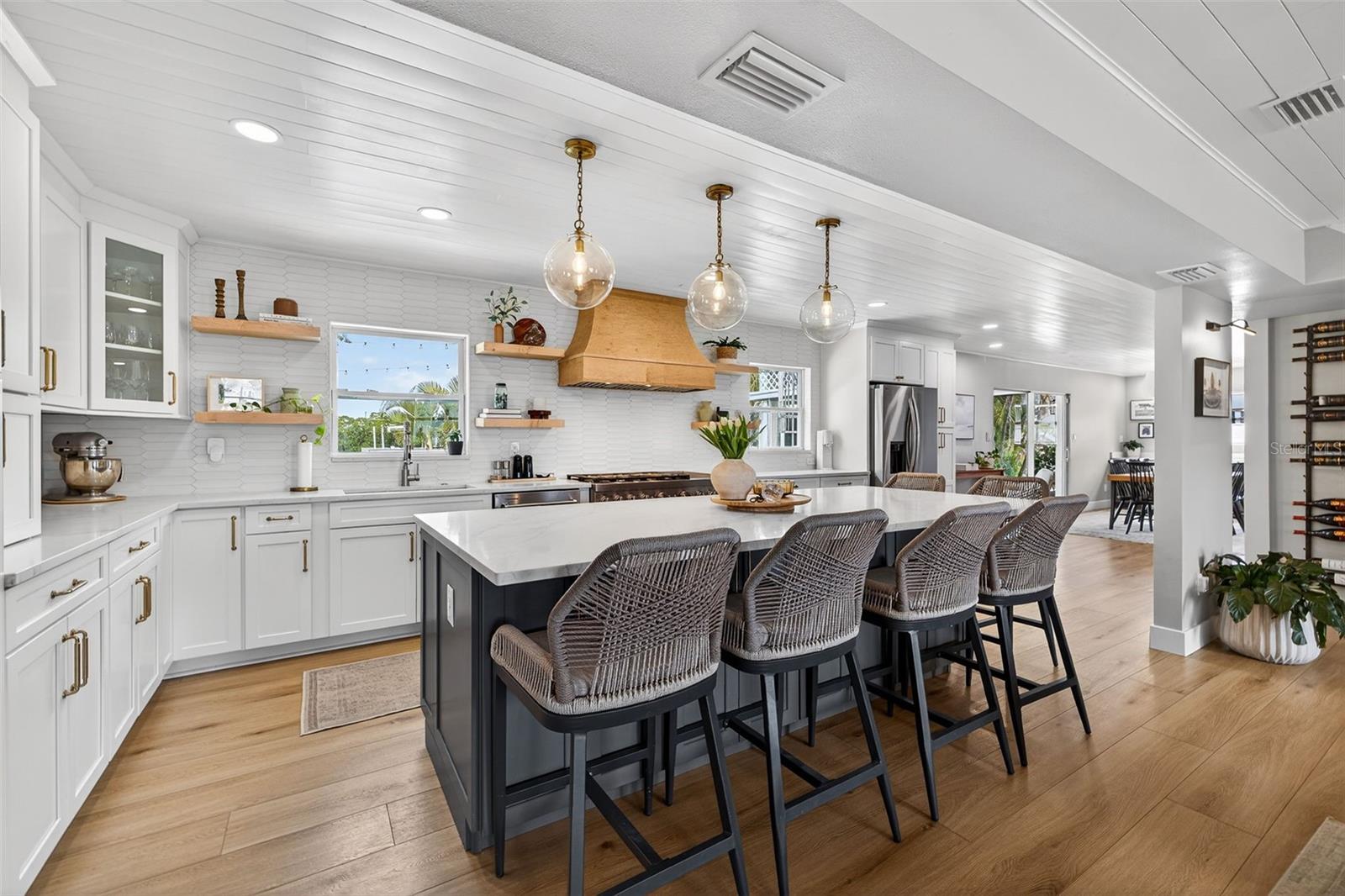 BAY CREST PARK UNIT NO 12 - Residential