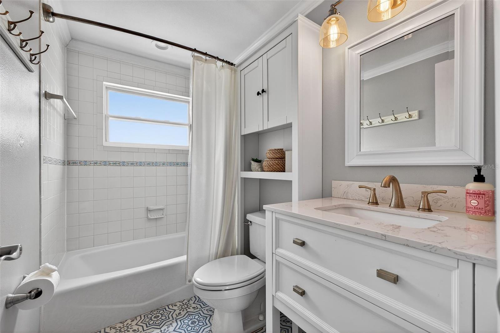 BAY CREST PARK UNIT NO 12 - Residential