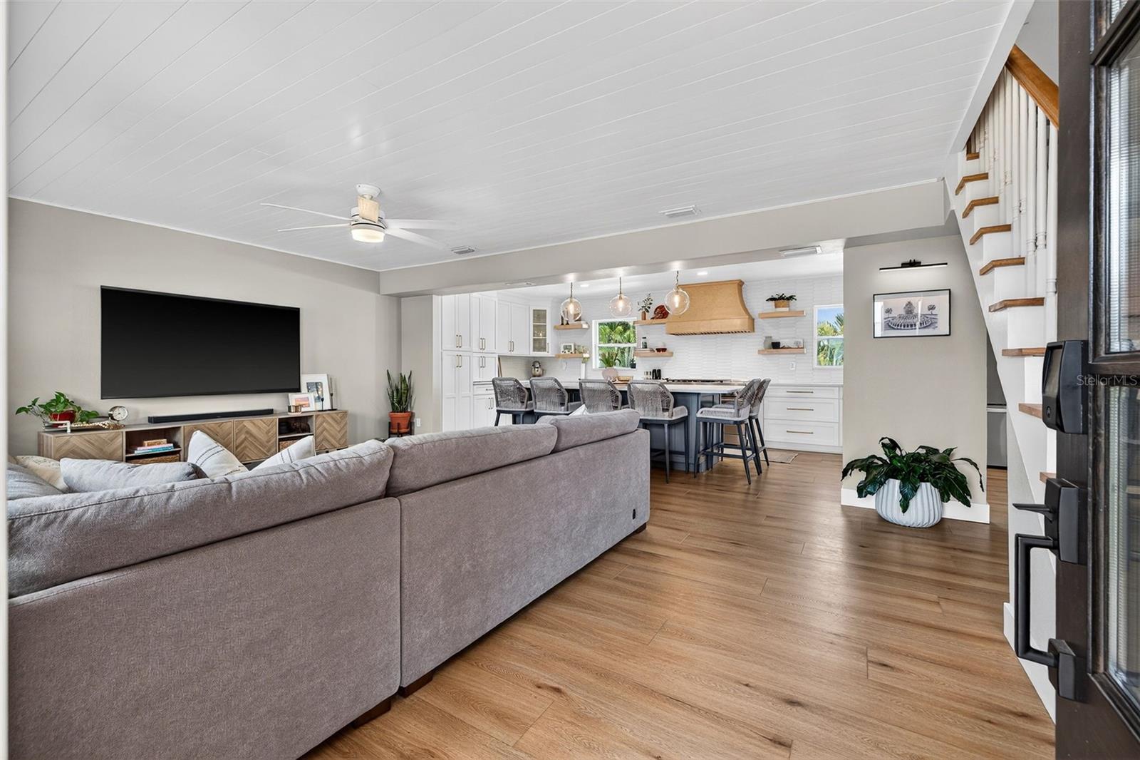 BAY CREST PARK UNIT NO 12 - Residential