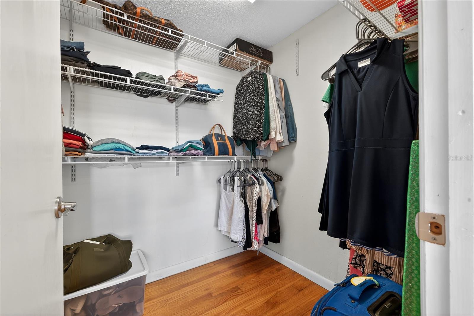 BAY CREST PARK UNIT NO 12 - Residential