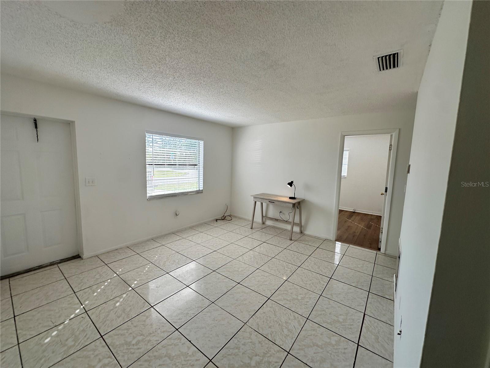 PORT CHARLOTTE SEC 084 - Residential Lease