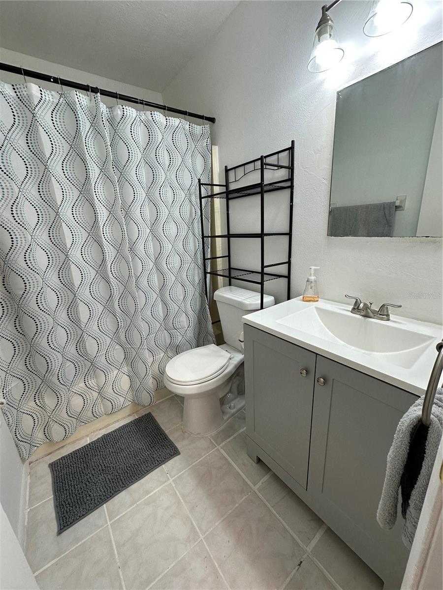 PORT CHARLOTTE SEC 084 - Residential Lease