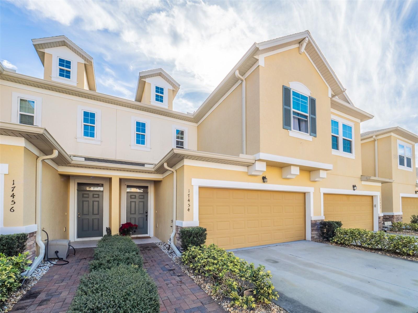 17454 CHATEAU PINE WAY