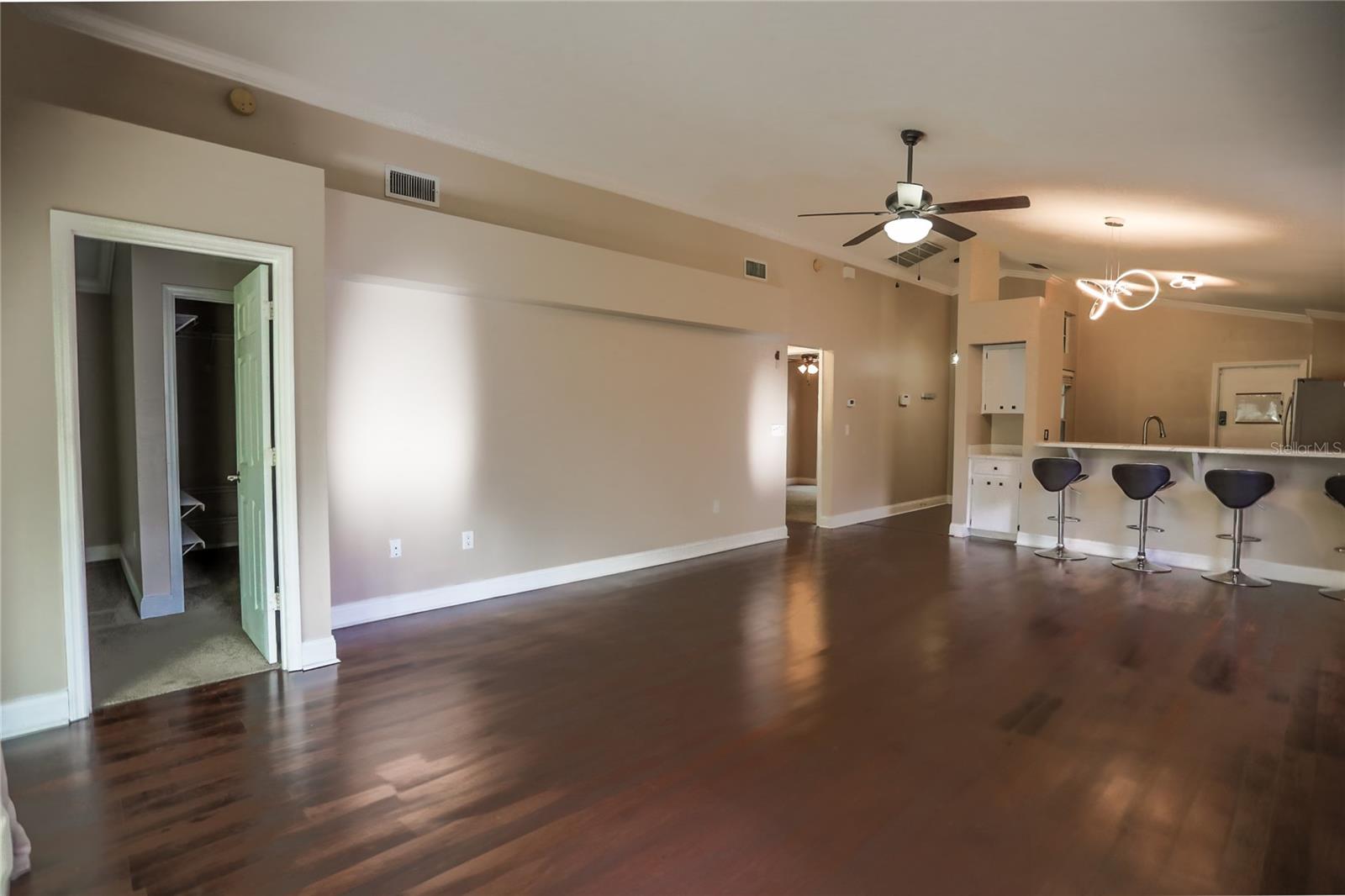 WATERVIEW SUB - Residential Lease