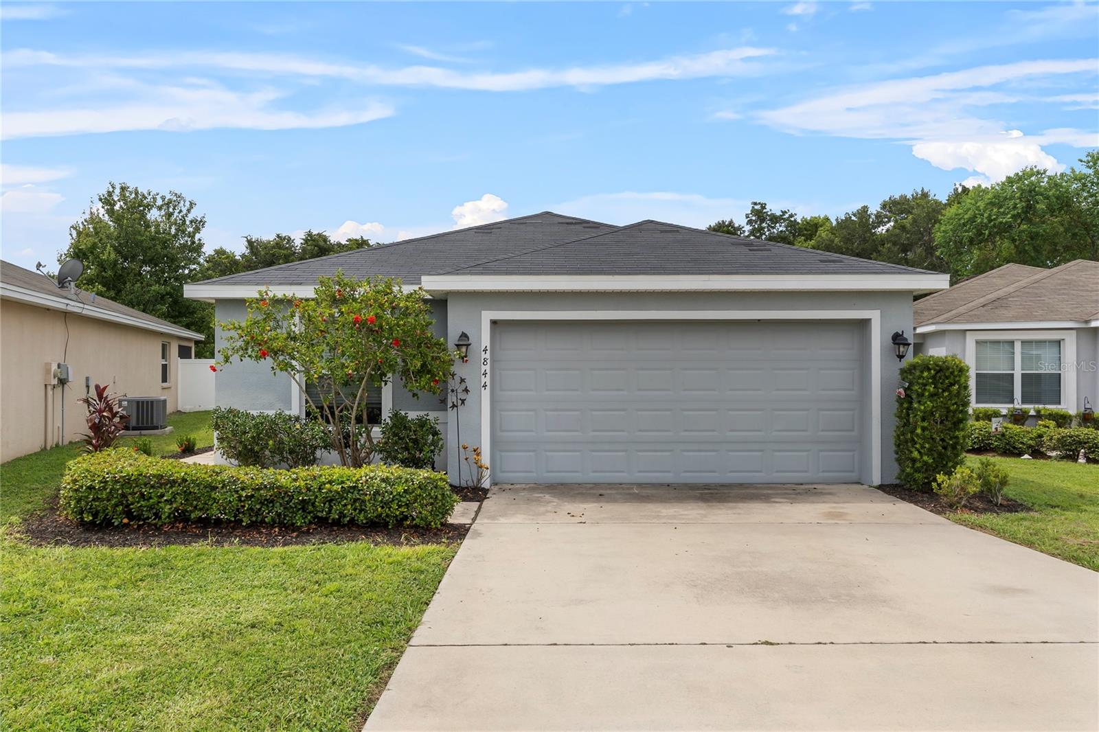 COUNTRY CLUB ESTATES - Residential Lease
