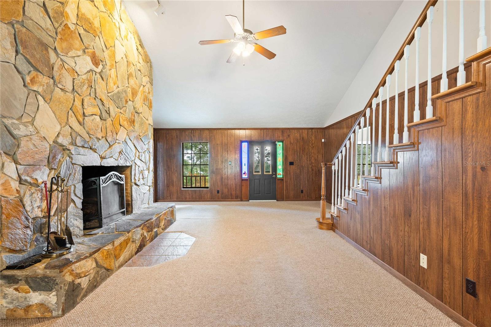 ACREAGE - Residential