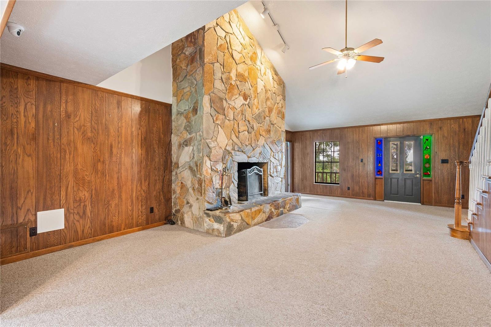 ACREAGE - Residential