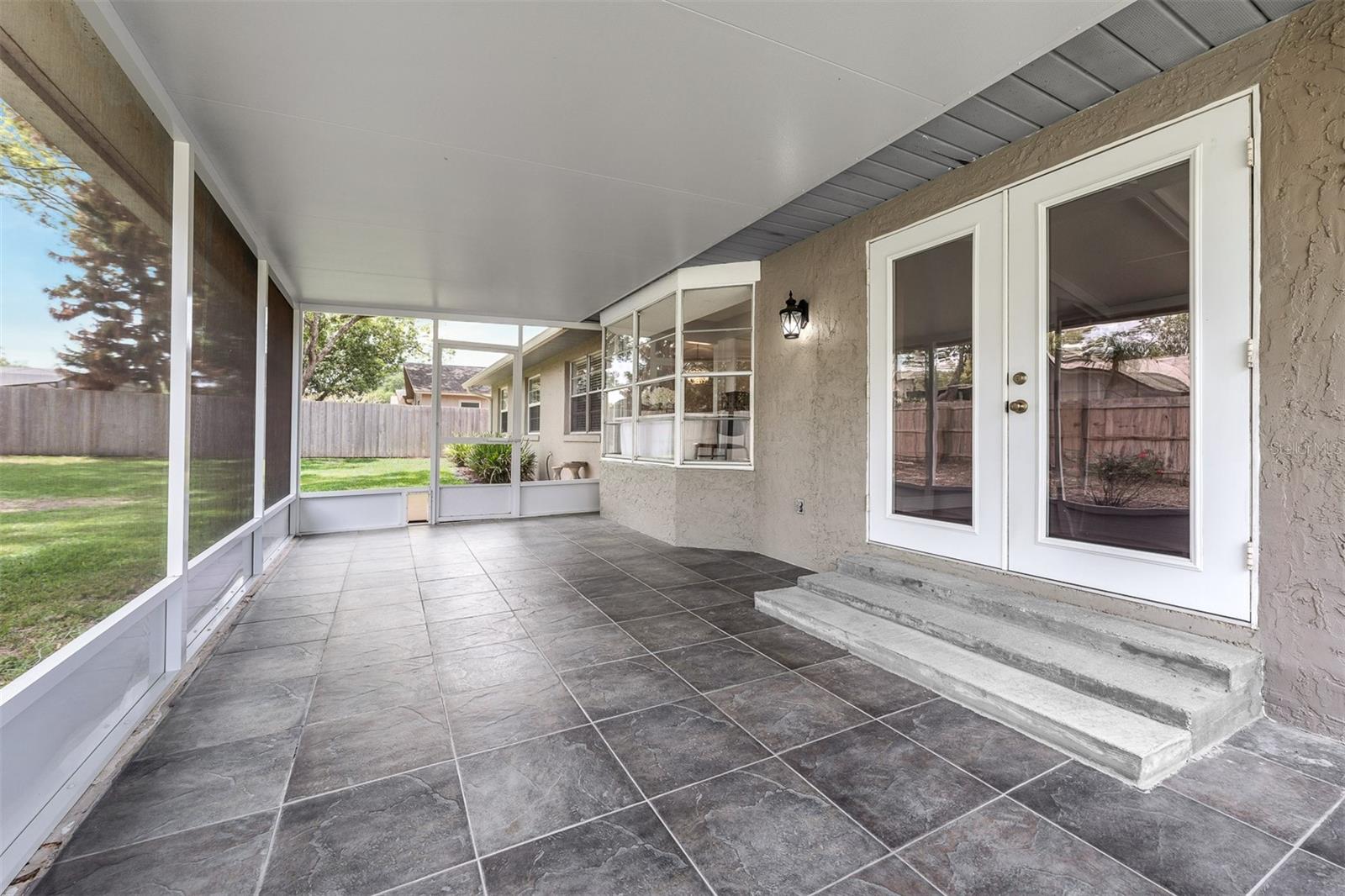 WOODSIDE VILLAGE - Residential