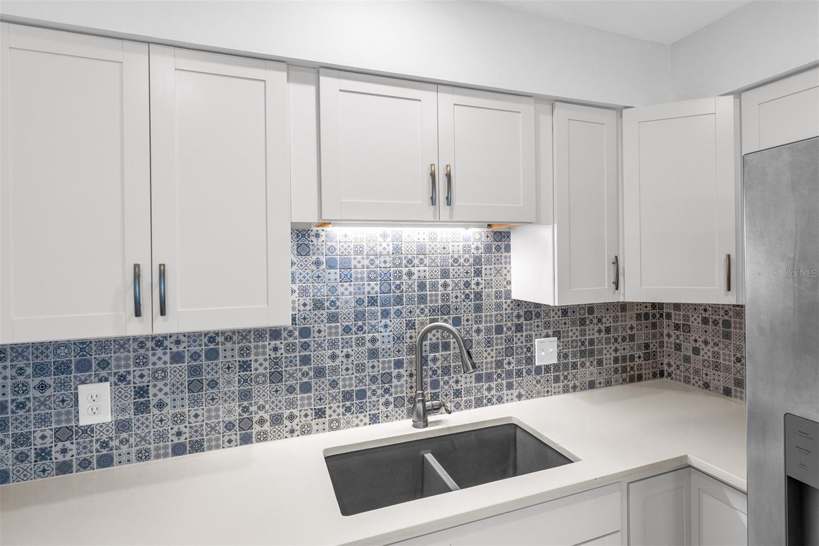 WOODSIDE VILLAGE - Residential