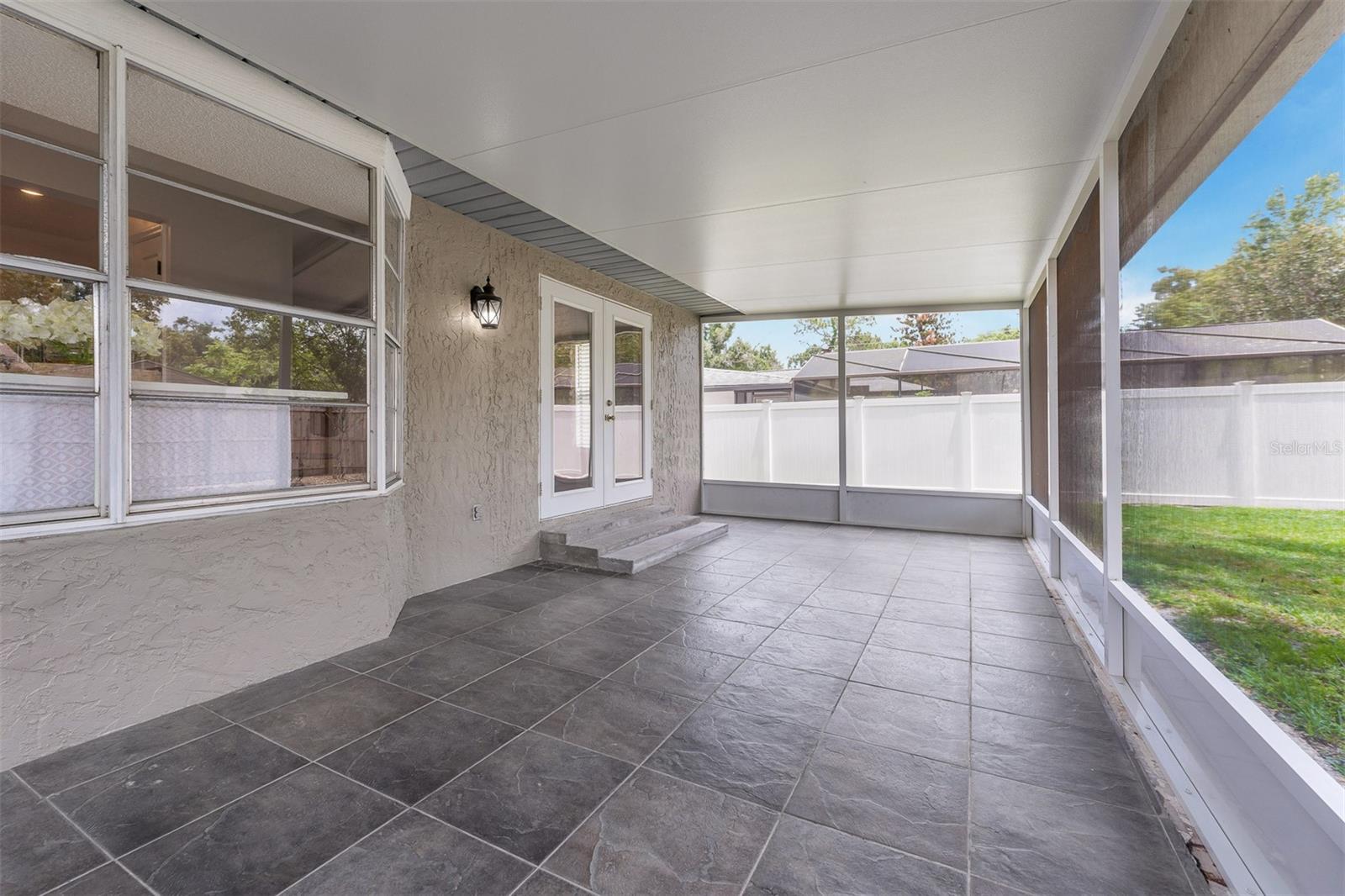 WOODSIDE VILLAGE - Residential