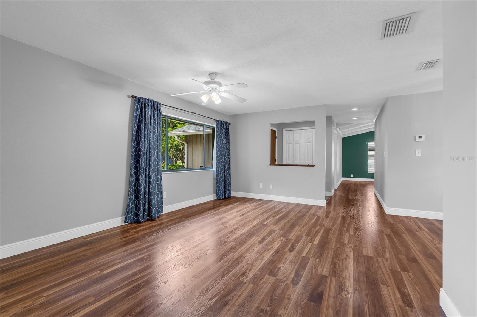 WOODSIDE VILLAGE - Residential