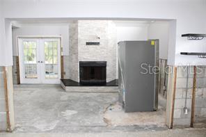 SHORE ACRES BUTTERFLY LAKE REP - Residential