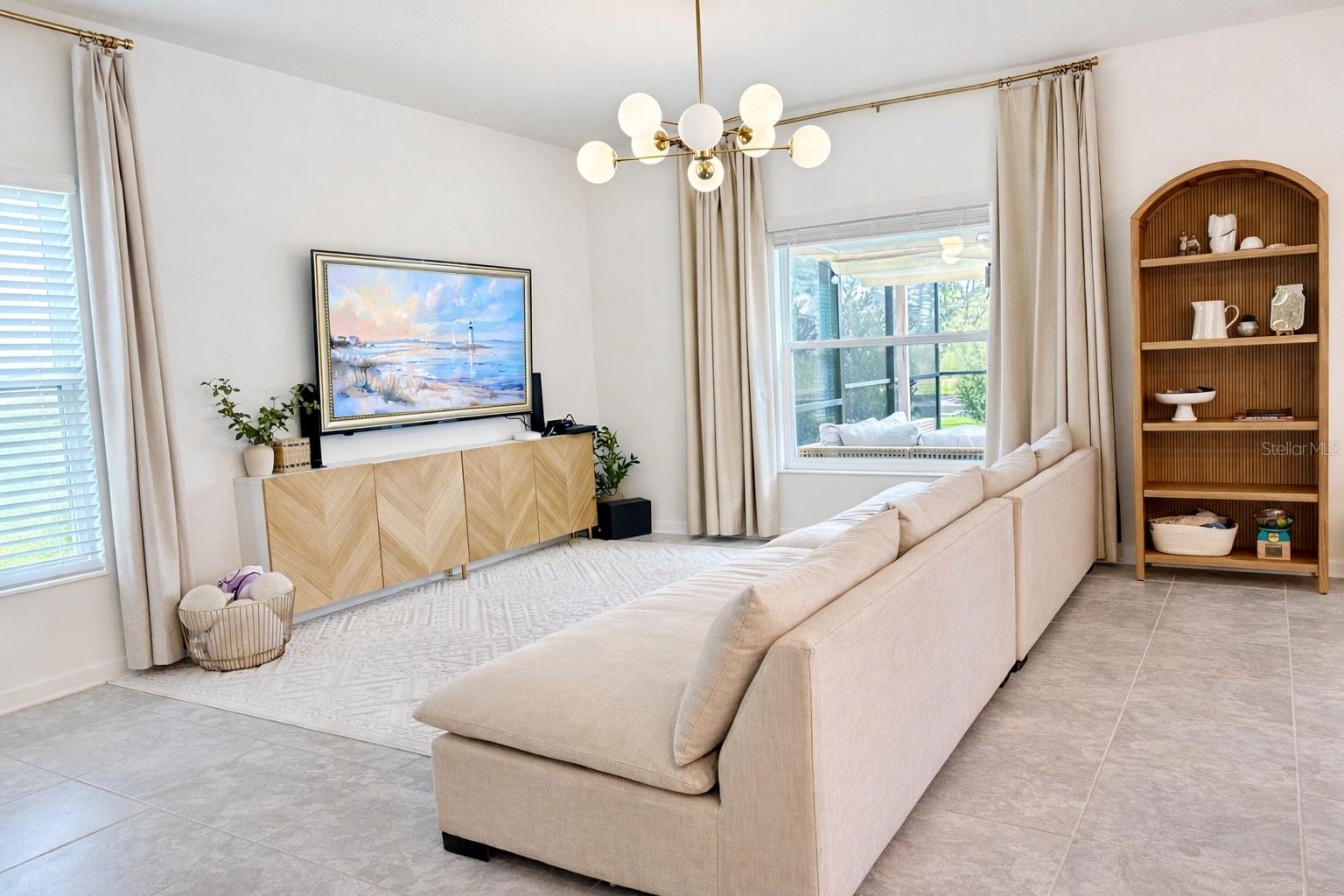 ASTONIA NORTH - Residential