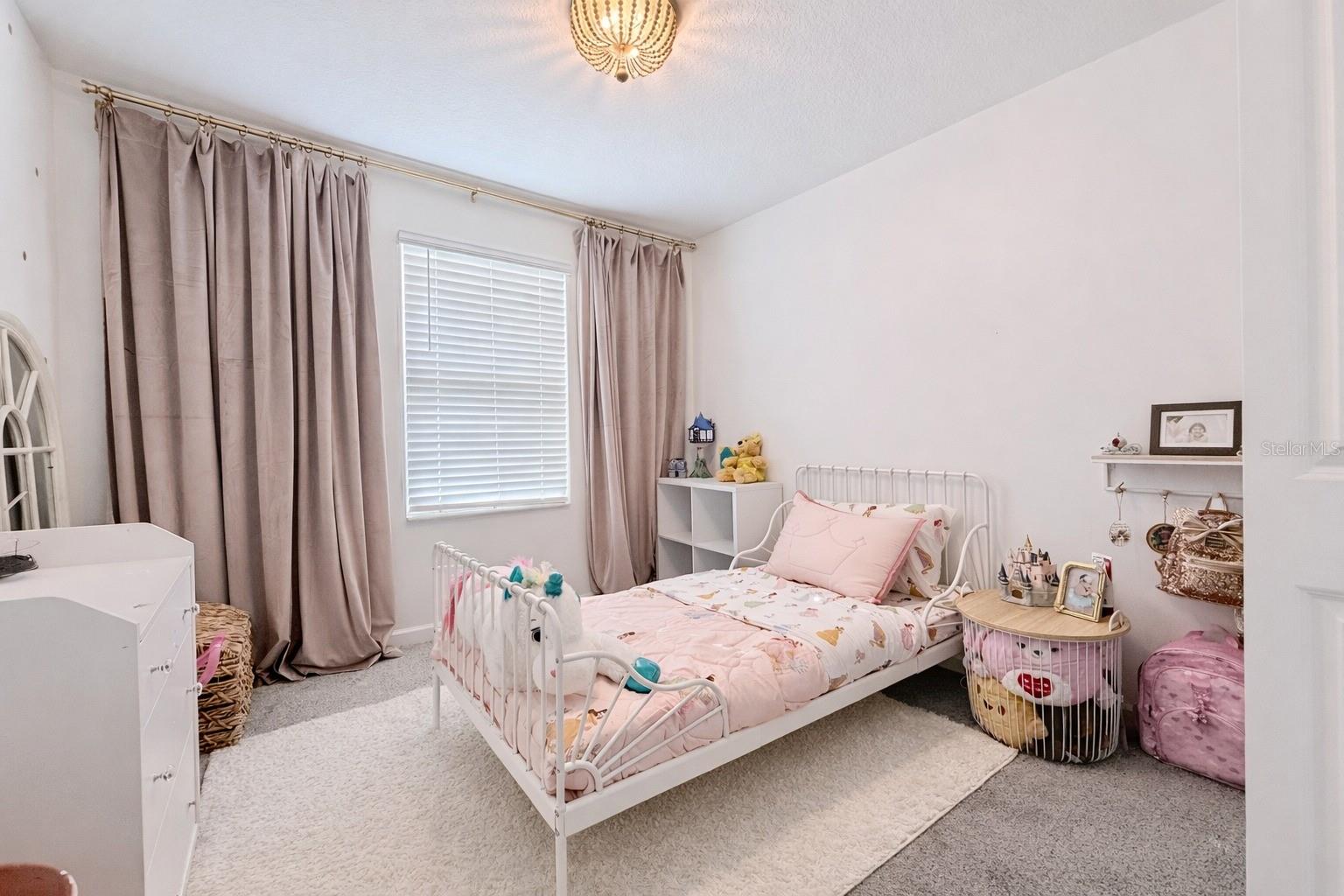 ASTONIA NORTH - Residential