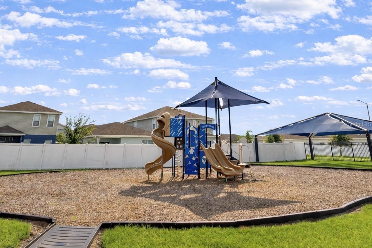 ASTONIA NORTH - Residential