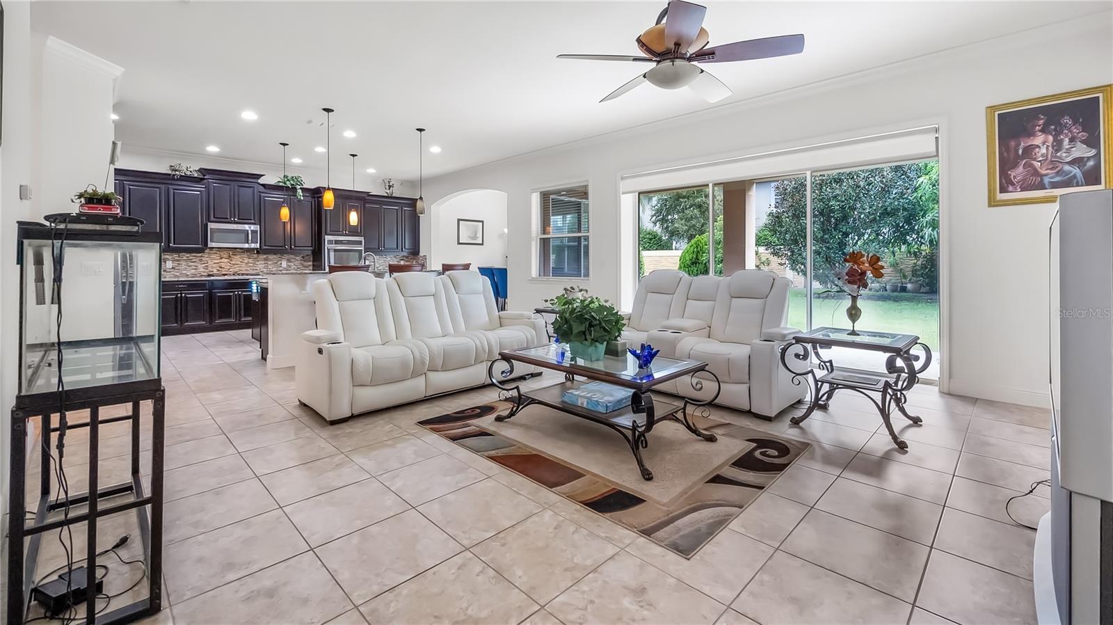 WEST LAKE HANCOCK ESTATES - Residential
