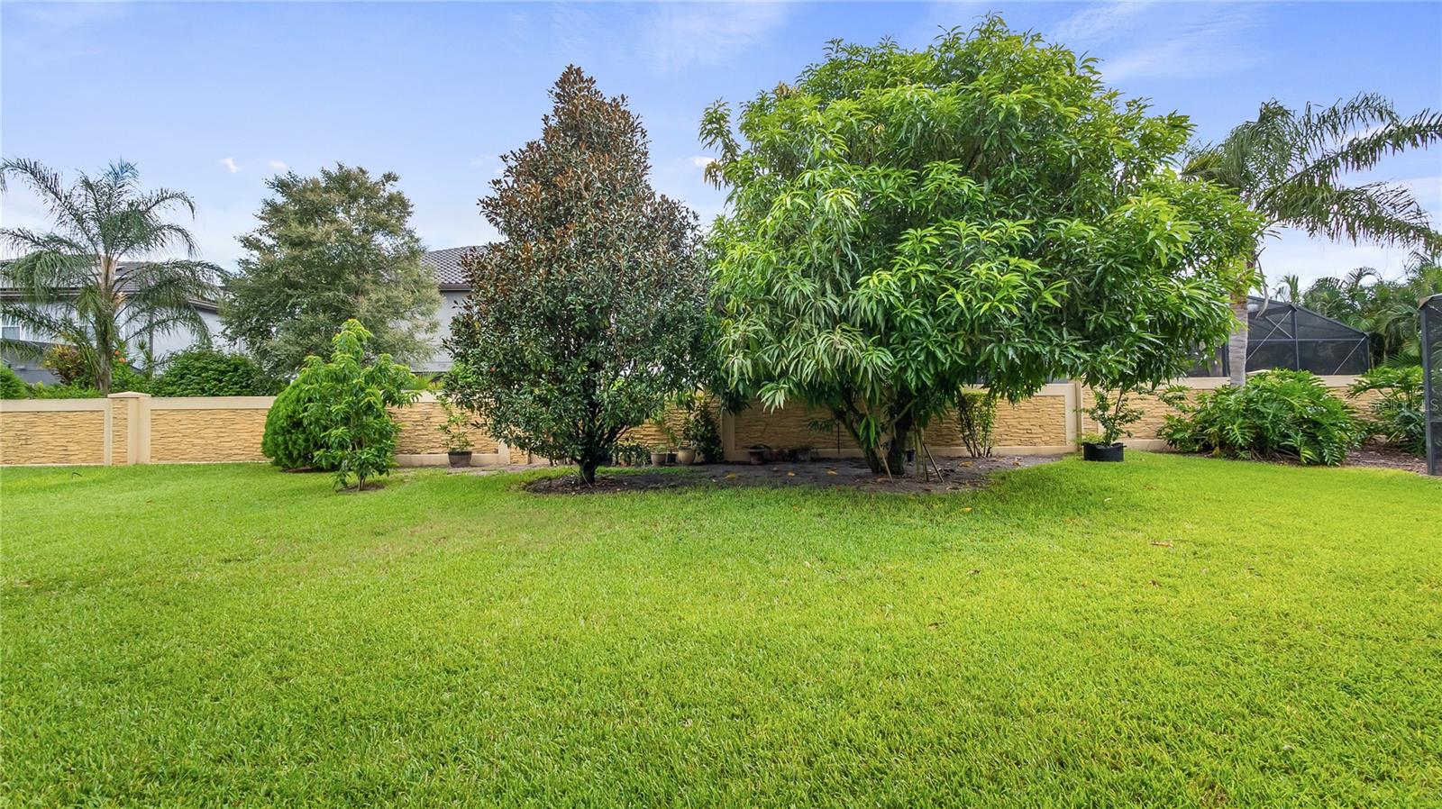 WEST LAKE HANCOCK ESTATES - Residential