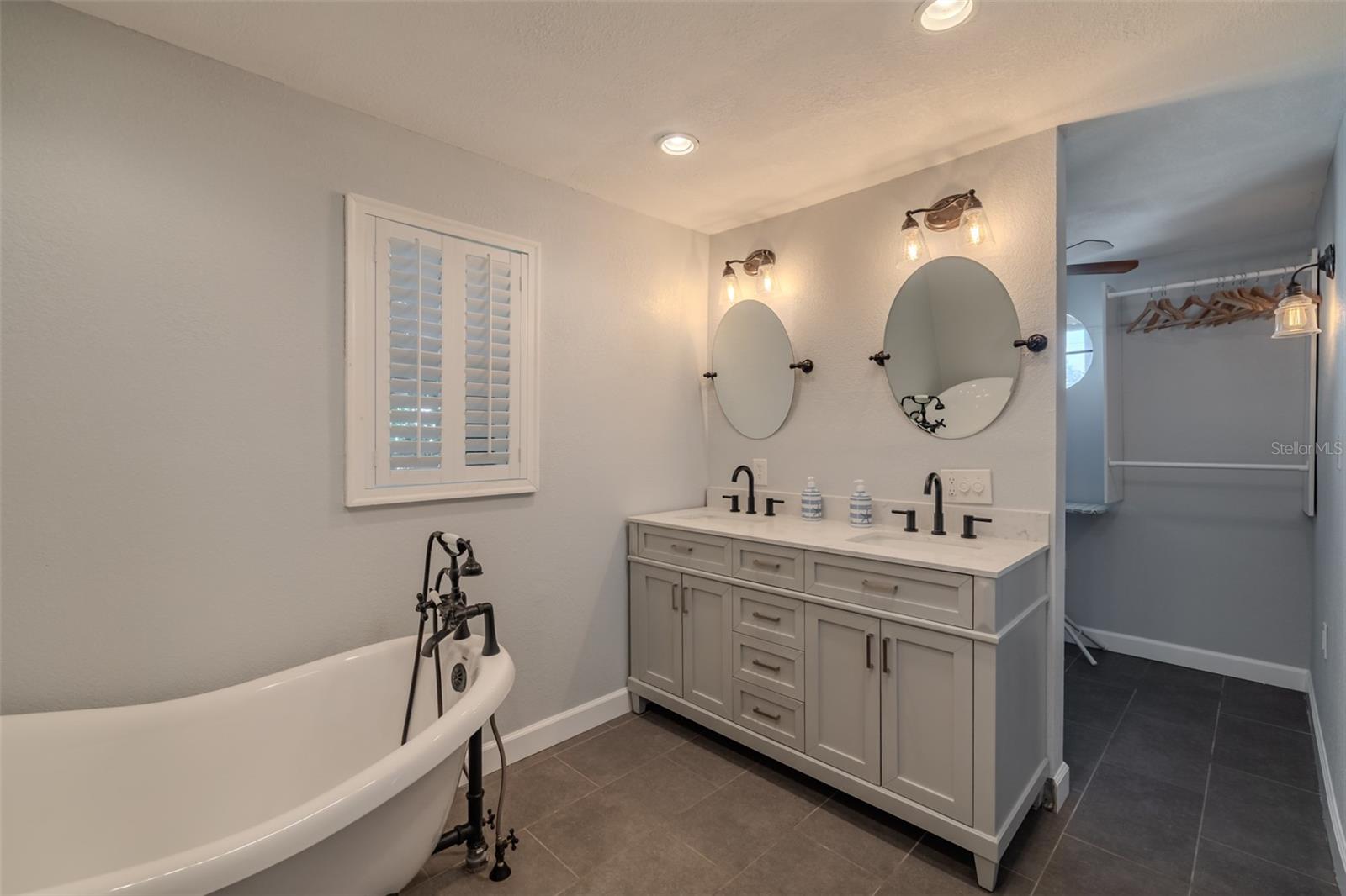 POINT HERON - Residential