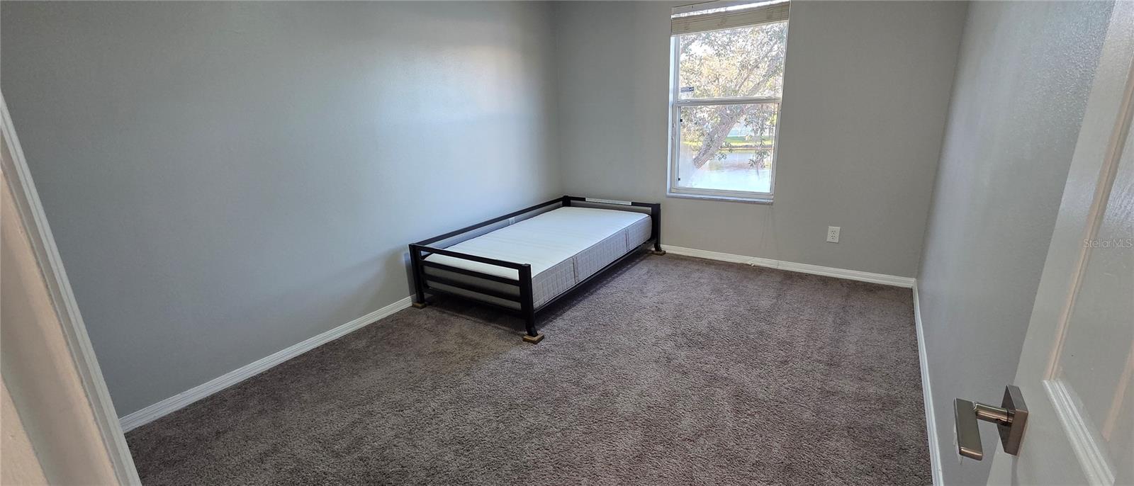 OAKCREST/SOUTHMEADOWPH N - Residential