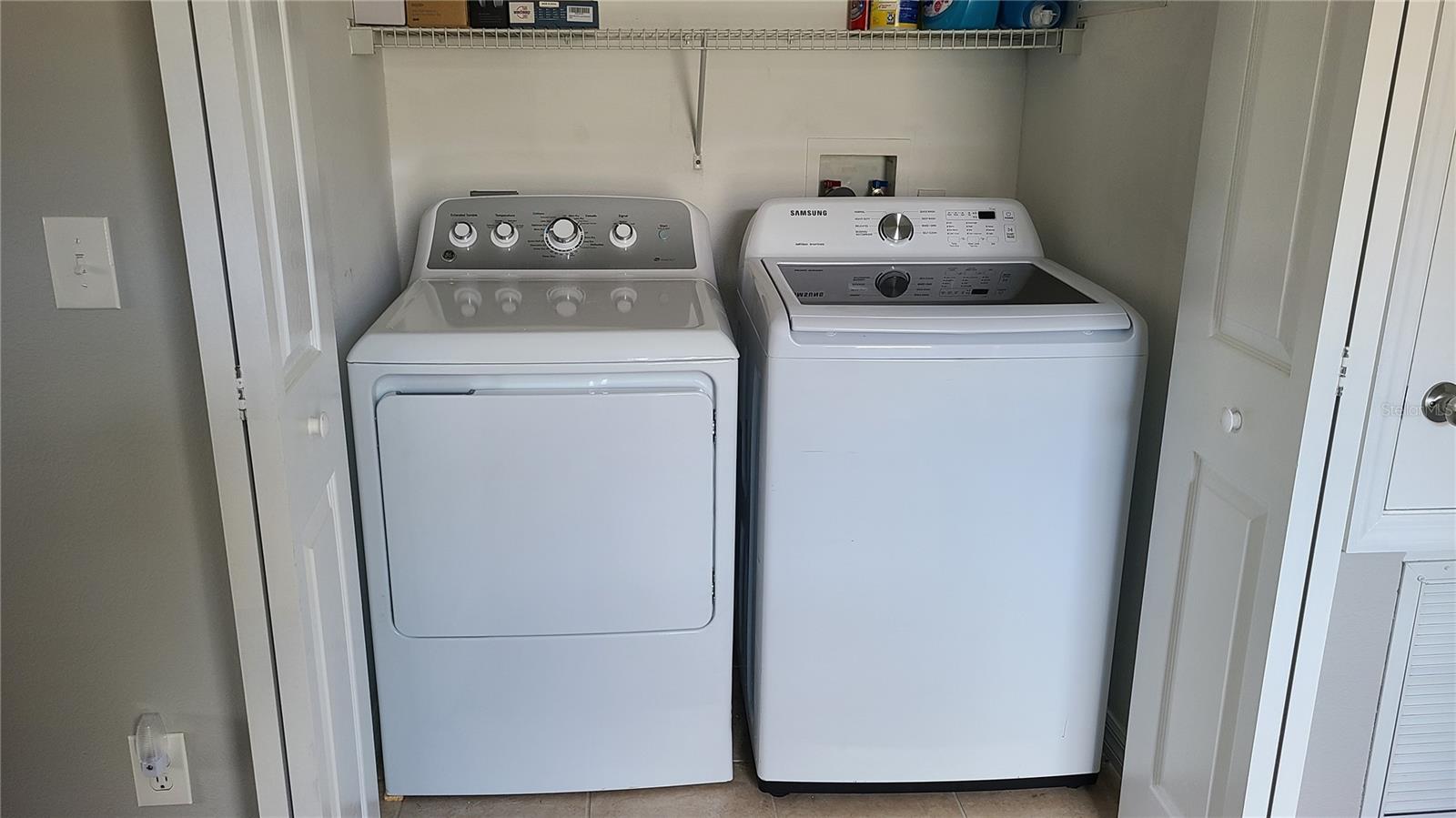 OAKCREST/SOUTHMEADOWPH N - Residential