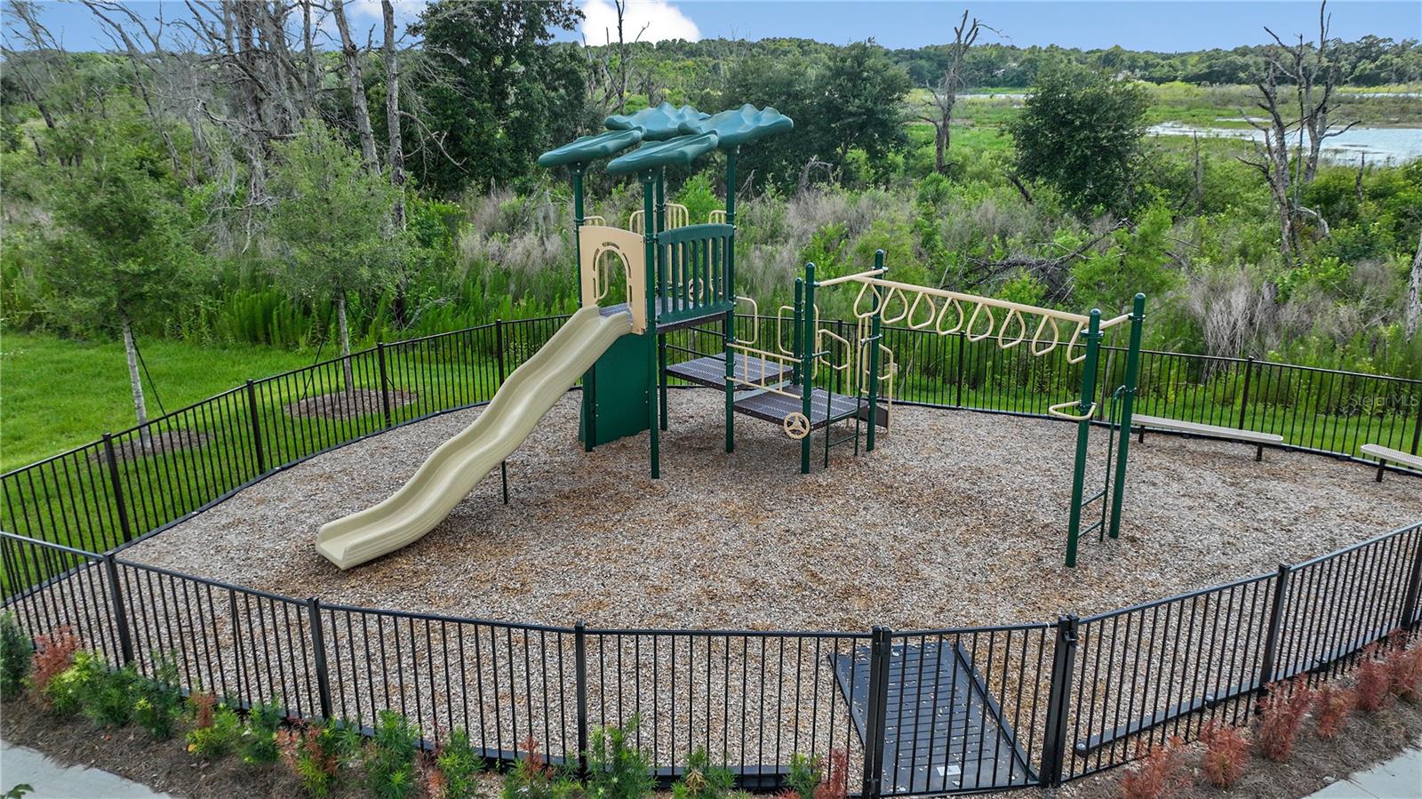 LAKE MEADOW LANDING - Residential