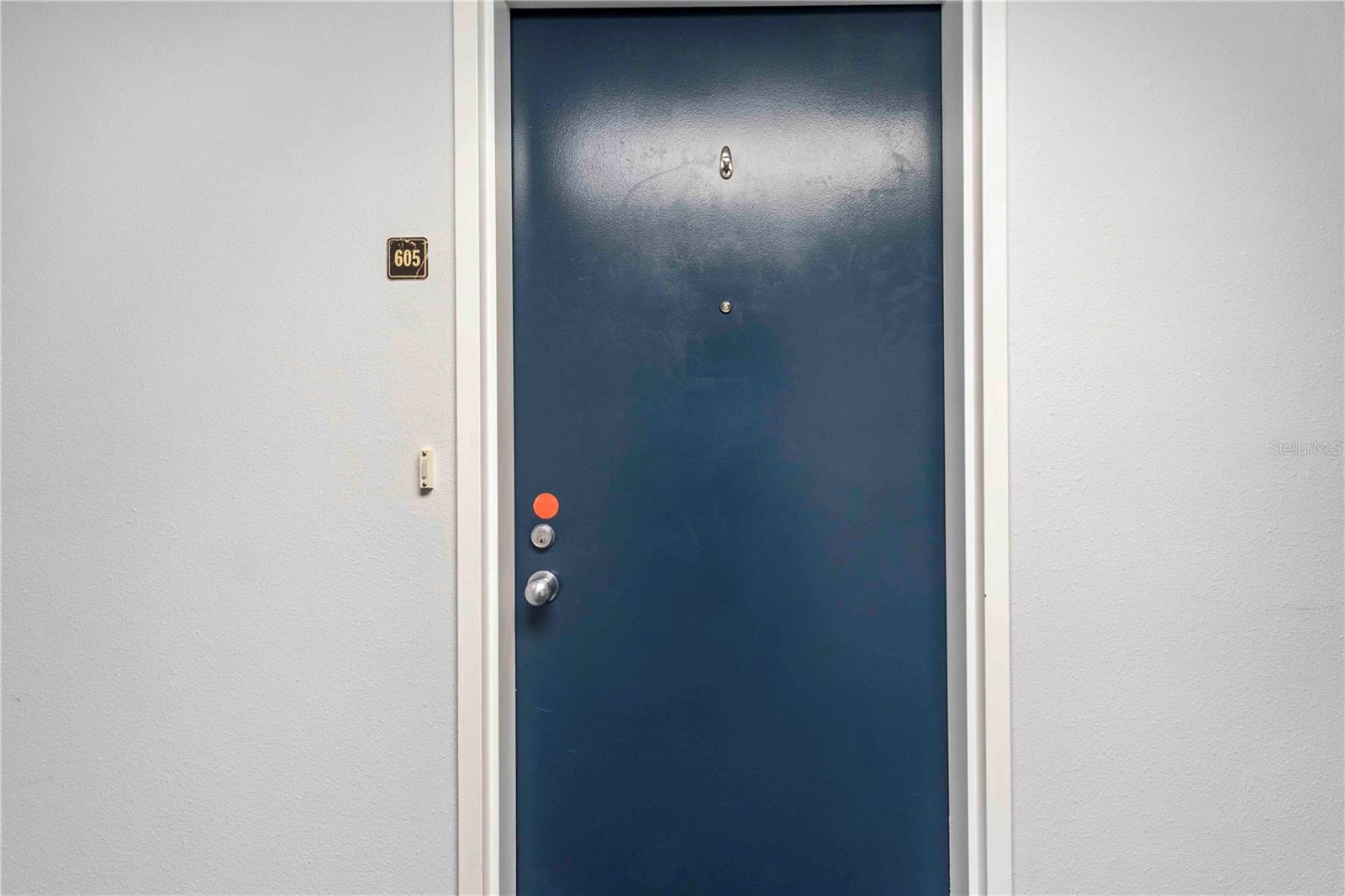 PROMENADES EAST - Residential