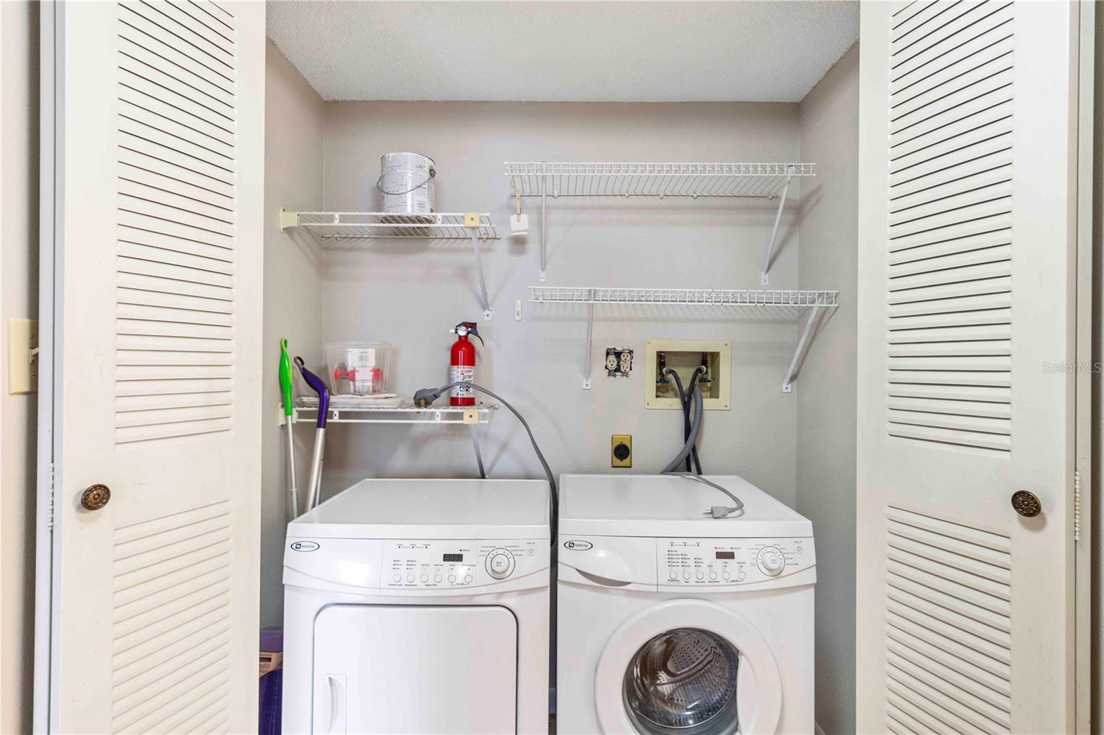 PROMENADES EAST - Residential