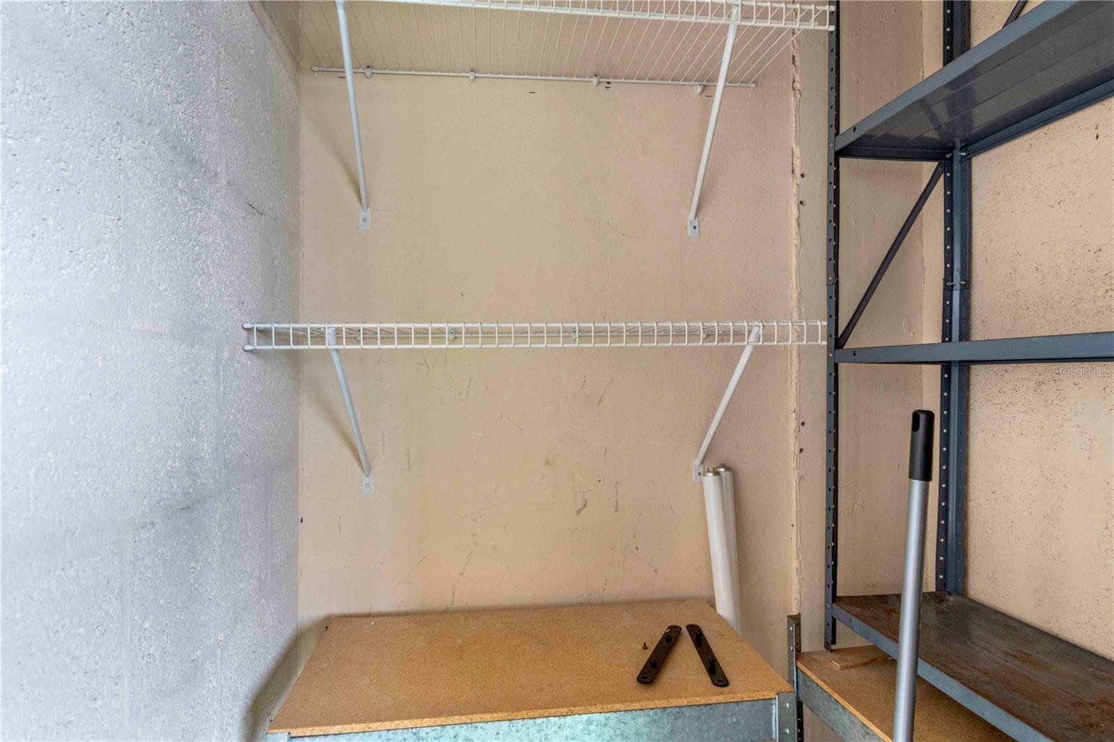 PROMENADES EAST - Residential