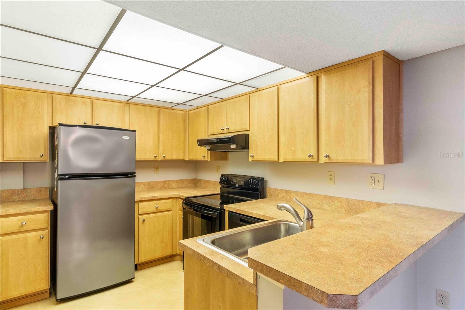 PROMENADES EAST - Residential