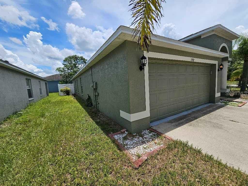 Photo of 2332 Potomac Mark Place, Ruskin, FL 33570 (MLS # TB8404103)