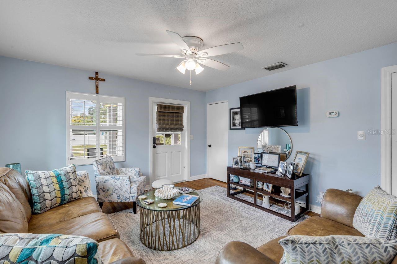 KAROLINA ON KILLARNEY - Residential