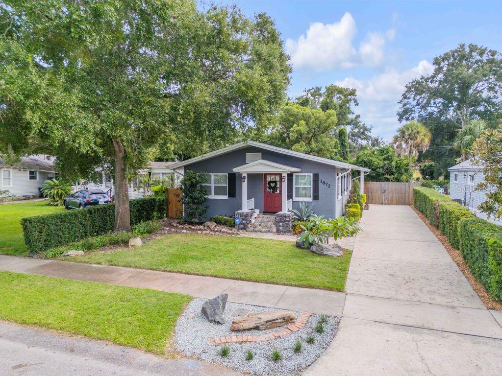 KAROLINA ON KILLARNEY - Residential