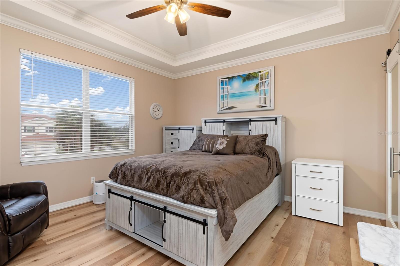 TOWNS AT LAKESIDE - Residential