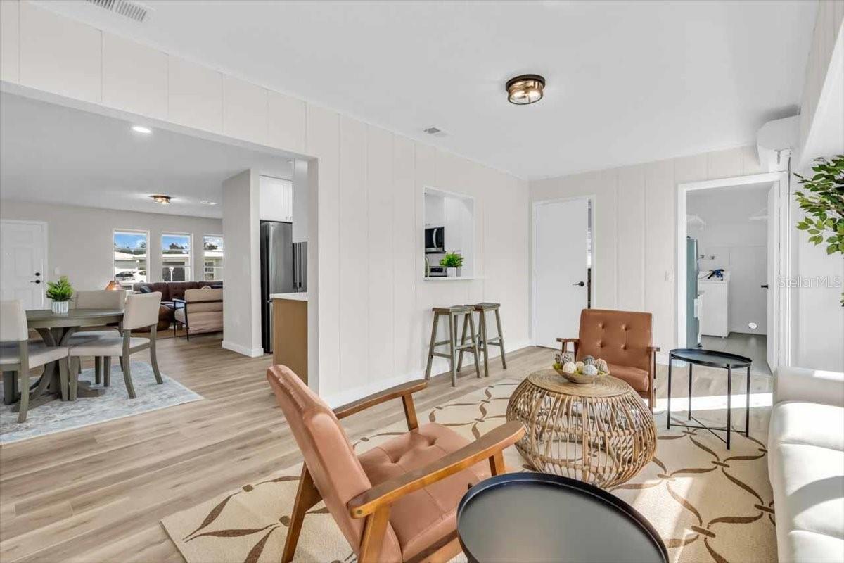 CIRCLE WOODS OF VENICE 1 - Residential