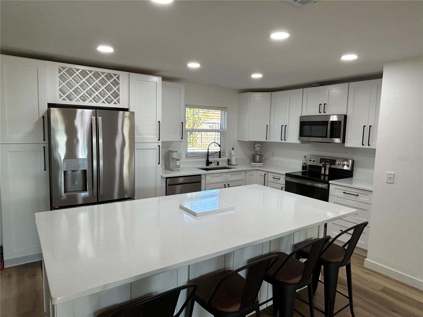 2929 CARRIAGE DRIVE