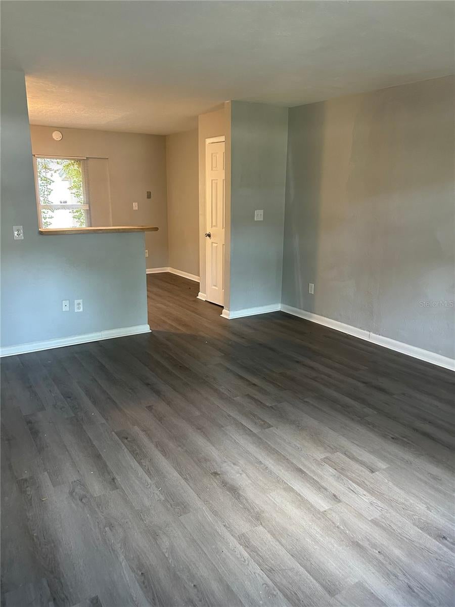 2212 SE 36TH TERRACE A - Photo 3