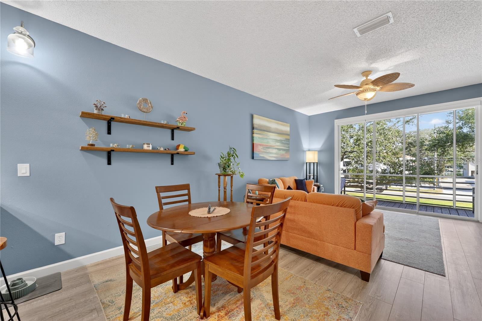 320 ISLAND WAY 603