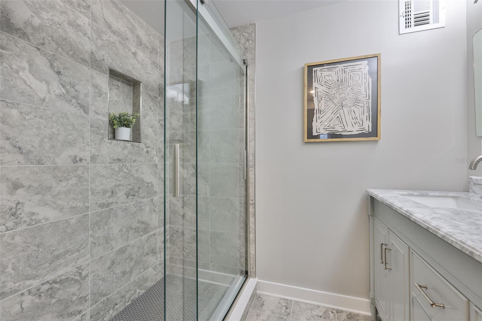 ALTA VISTA TRACTS - Residential