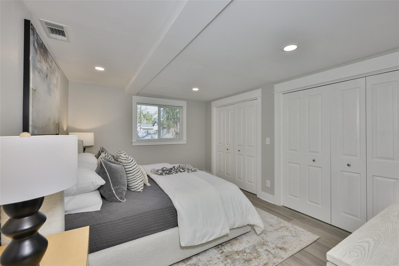 ALTA VISTA TRACTS - Residential