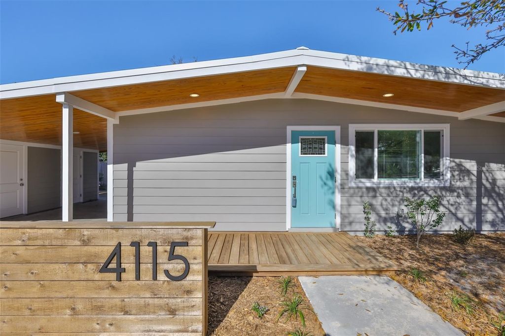 Photo of 4115 W Bay Avenue, Tampa, FL 33616 (MLS # TB8463640)