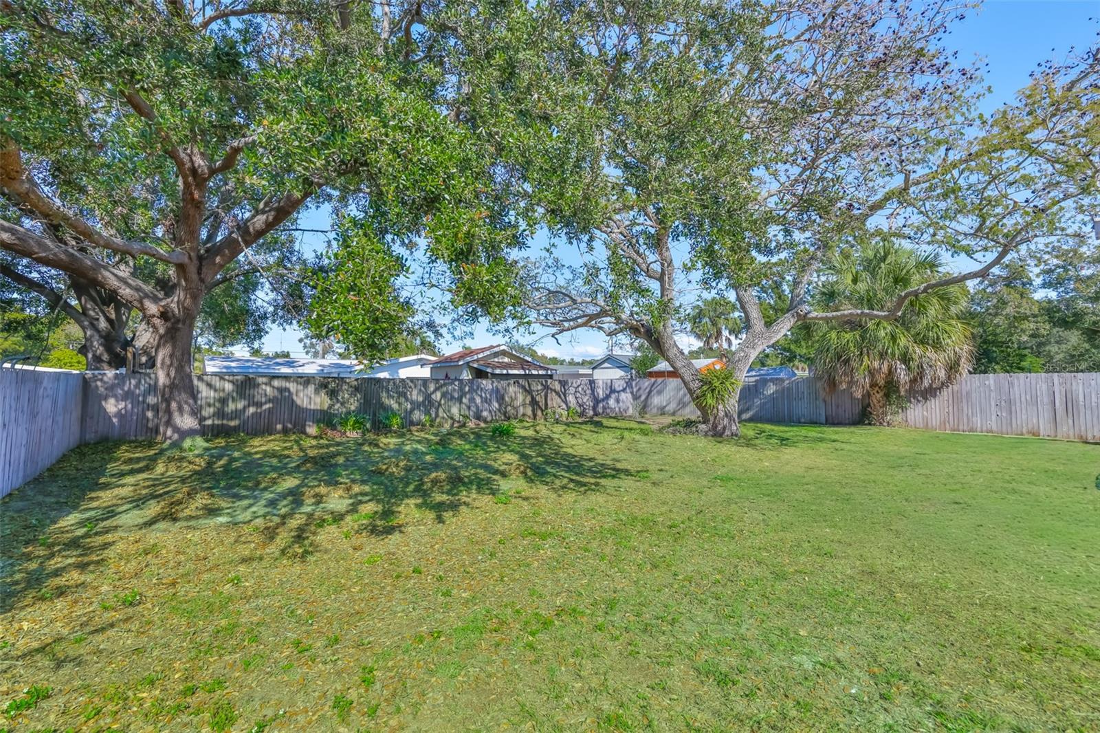 ALTA VISTA TRACTS - Residential